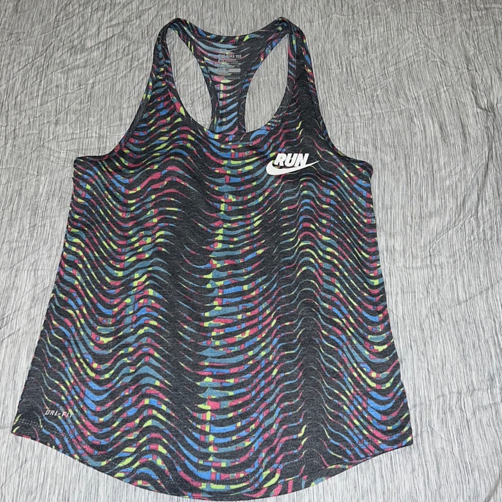 Nike tank